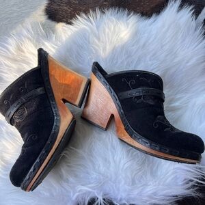 Madeline vintage chunky wooden heel clogs, 90's, size 9